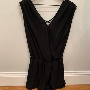 Black tank top and short jumper